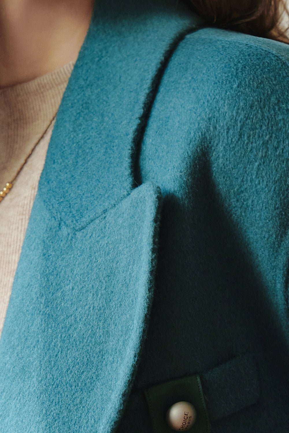 Mantel Wol untuk Wanita