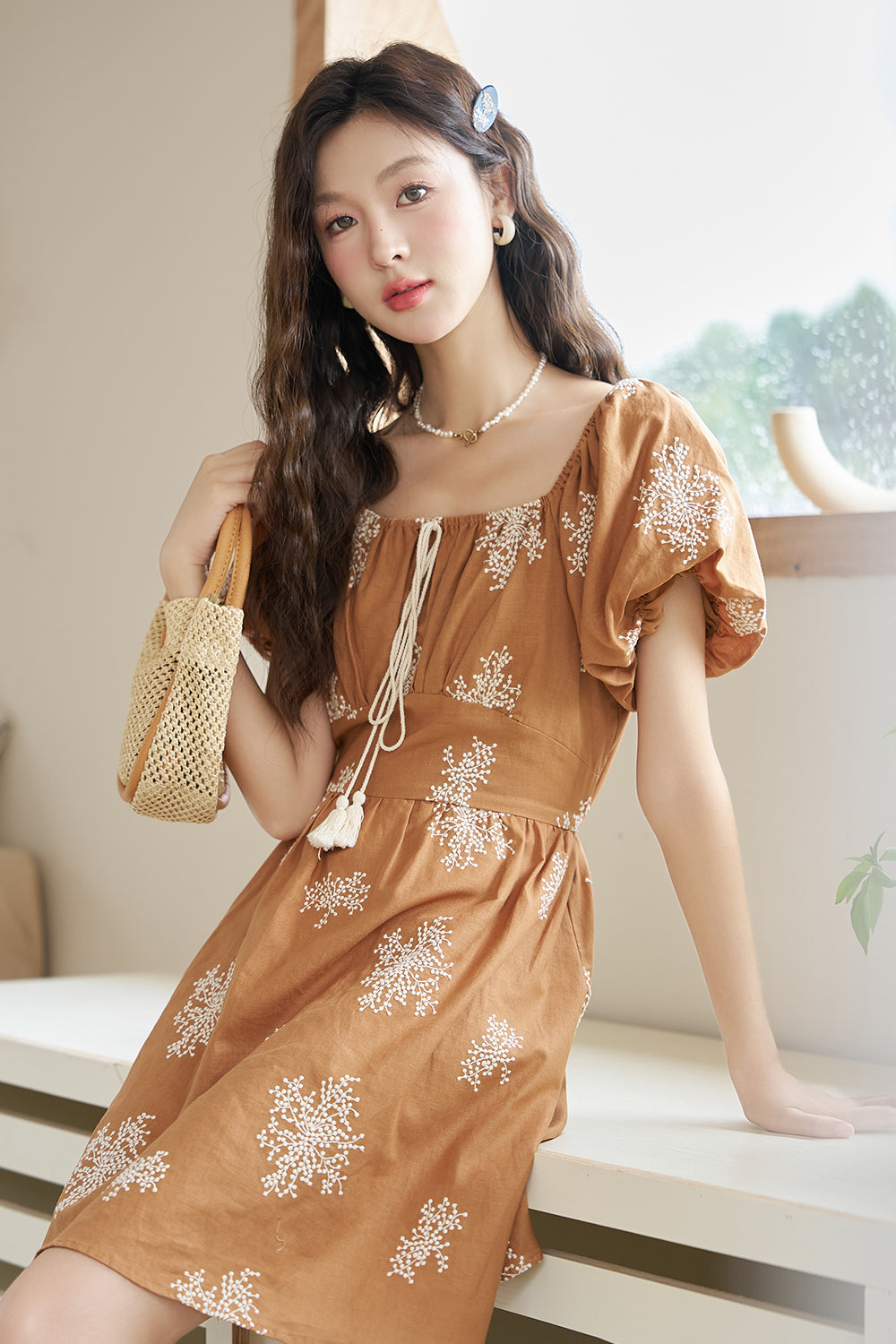 Váy midi họa tiết hoa chữ A dành cho nữ