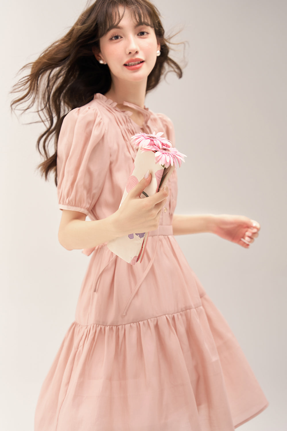 Gaun Midi A-line untuk Wanita