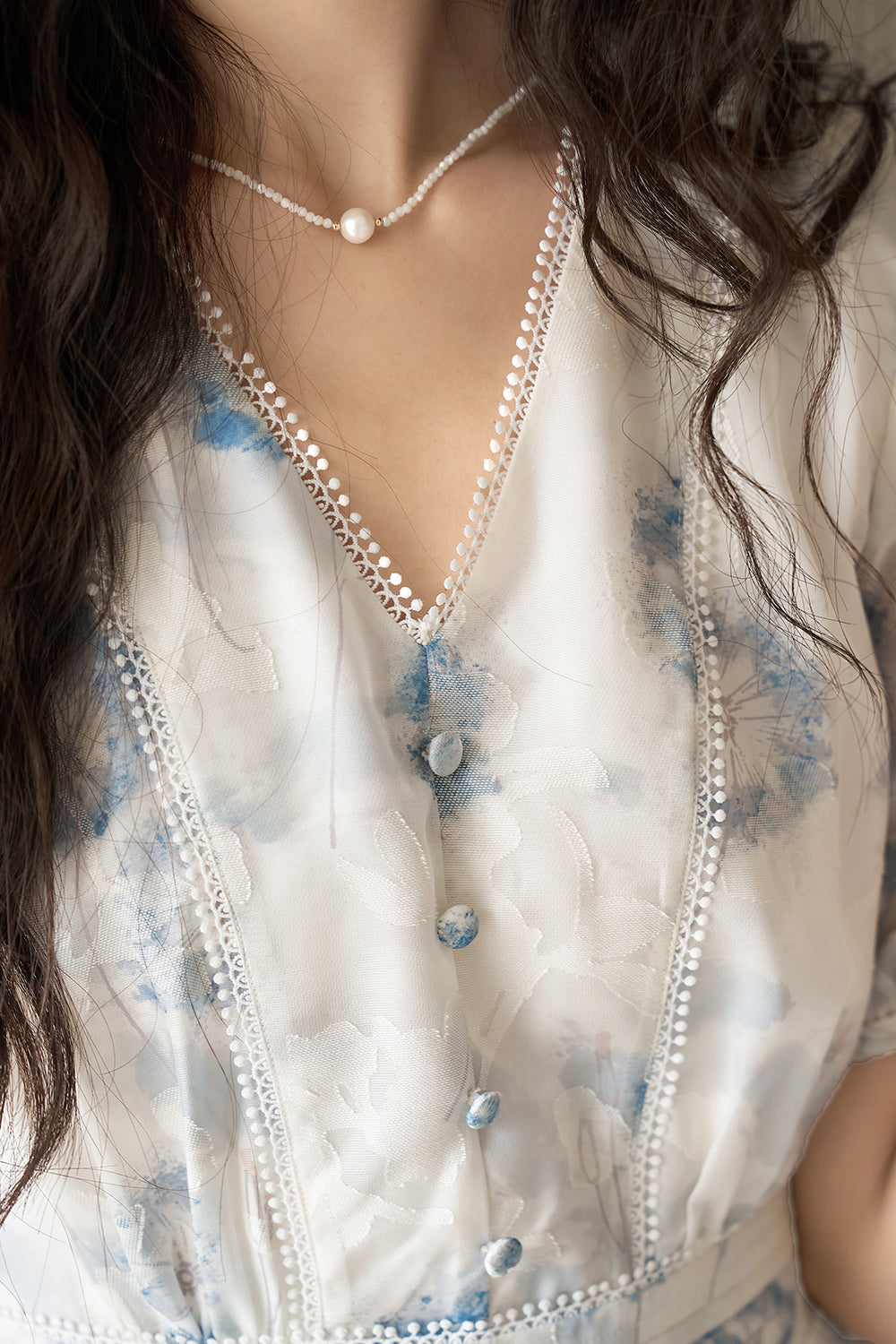 Gaun Midi untuk Wanita