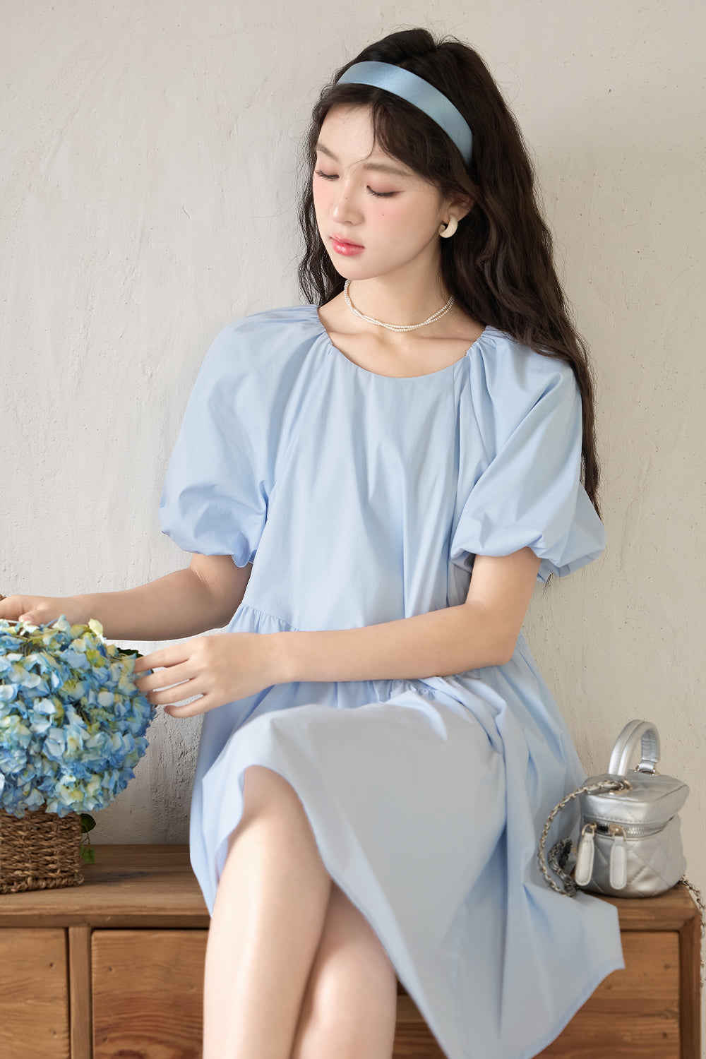 Gaun Midi A-line untuk Wanita