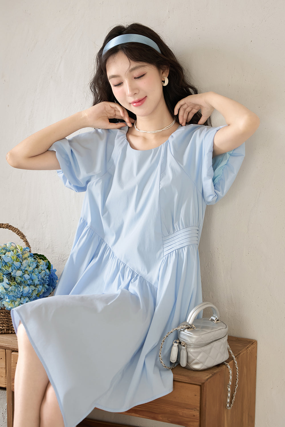 Gaun Midi A-line untuk Wanita