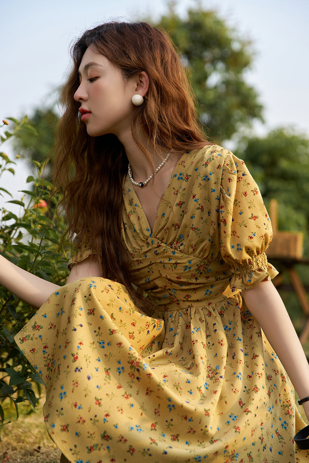 Váy midi họa tiết hoa chữ A dành cho nữ