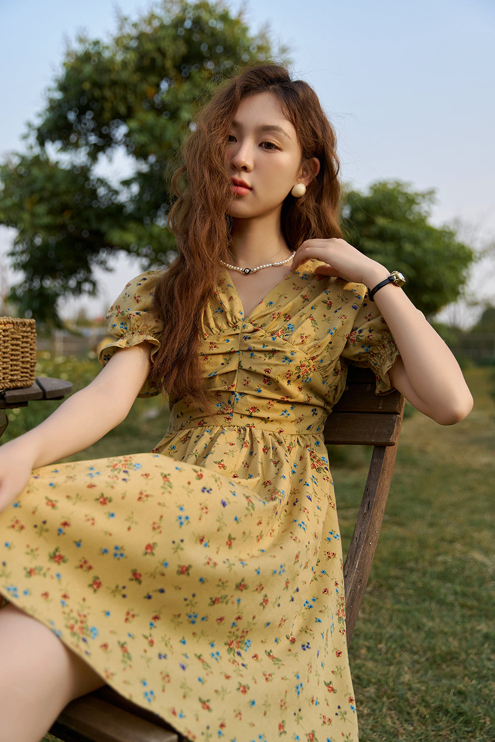 Váy midi họa tiết hoa chữ A dành cho nữ