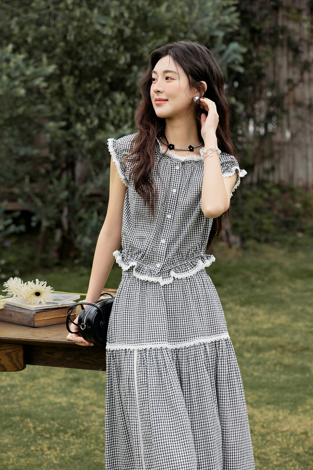 Bộ áo và váy