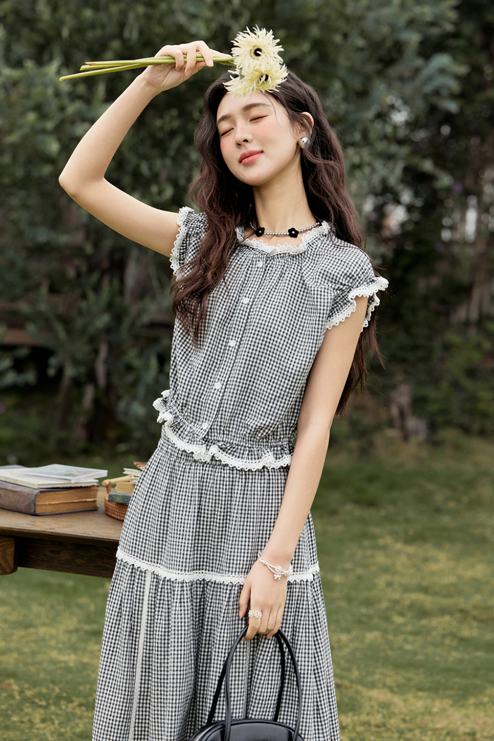 Bộ áo và váy