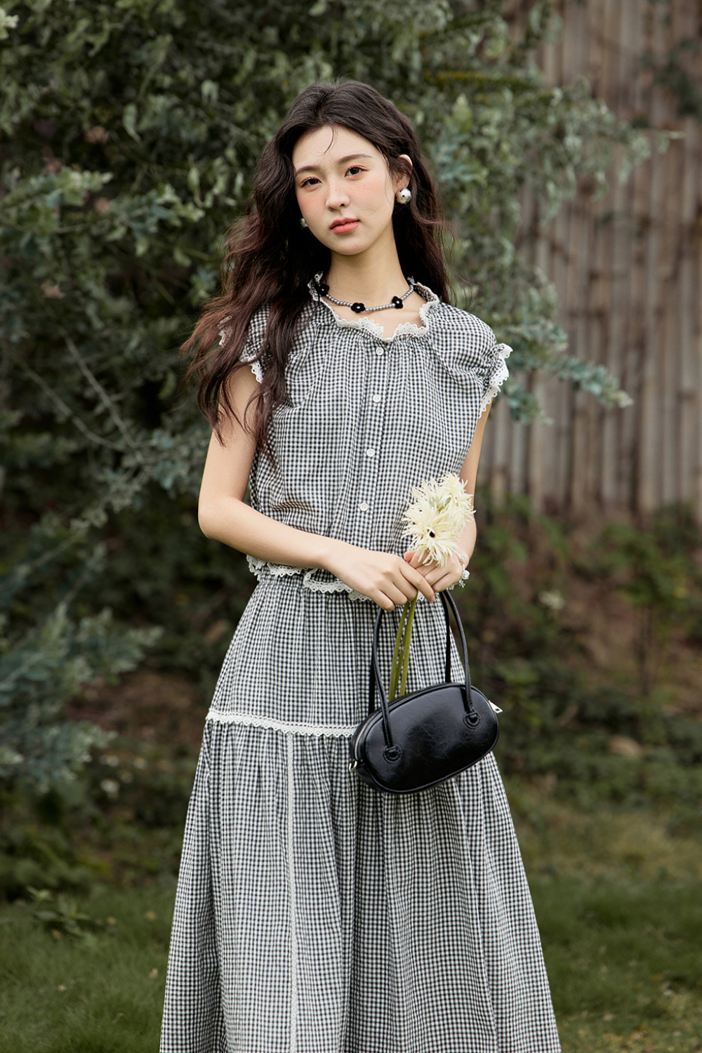 Bộ áo và váy