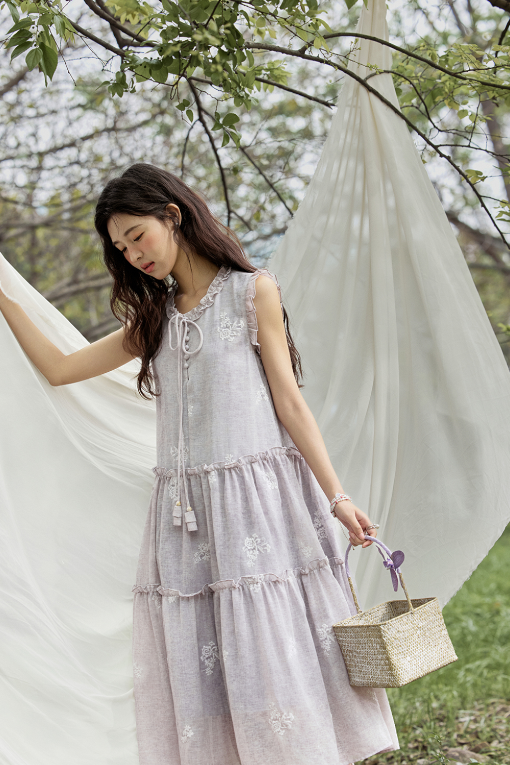 Gaun Tanpa Lengan Model A untuk Wanita