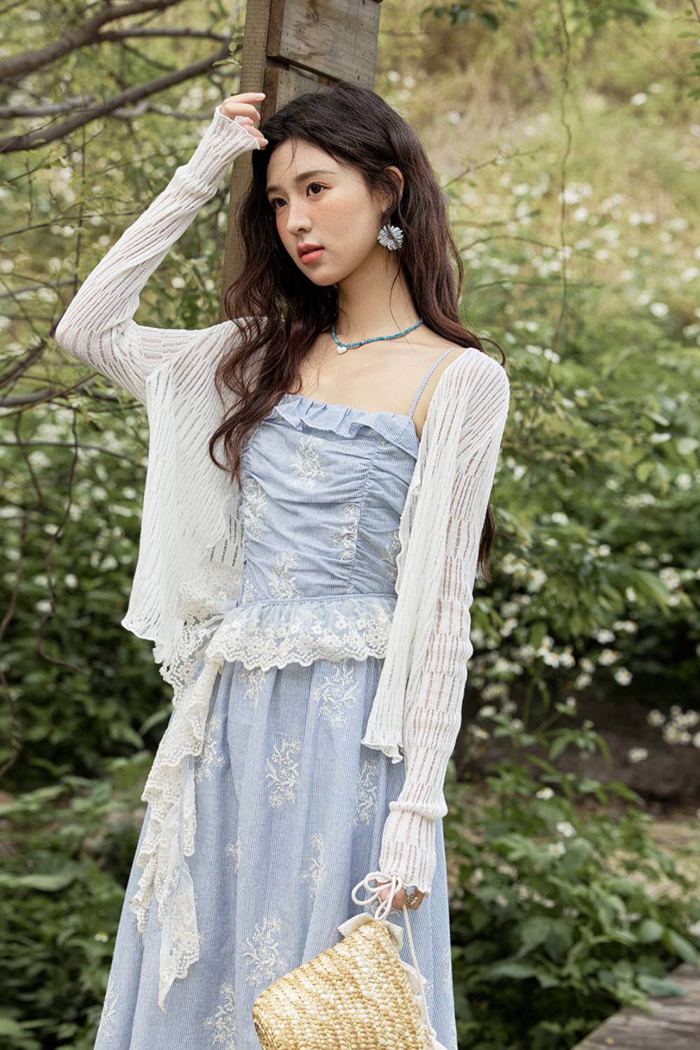 Gaun Tali Spaghetti untuk Wanita