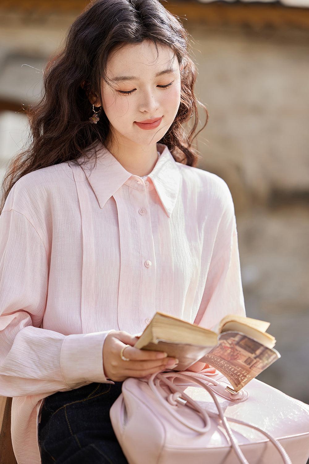 女性用シャツ