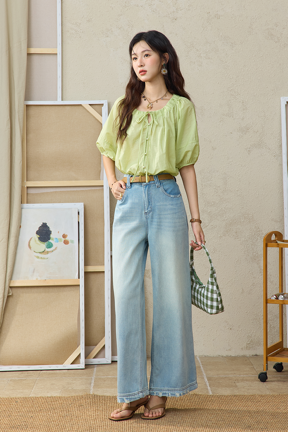 女性のためのブラウス