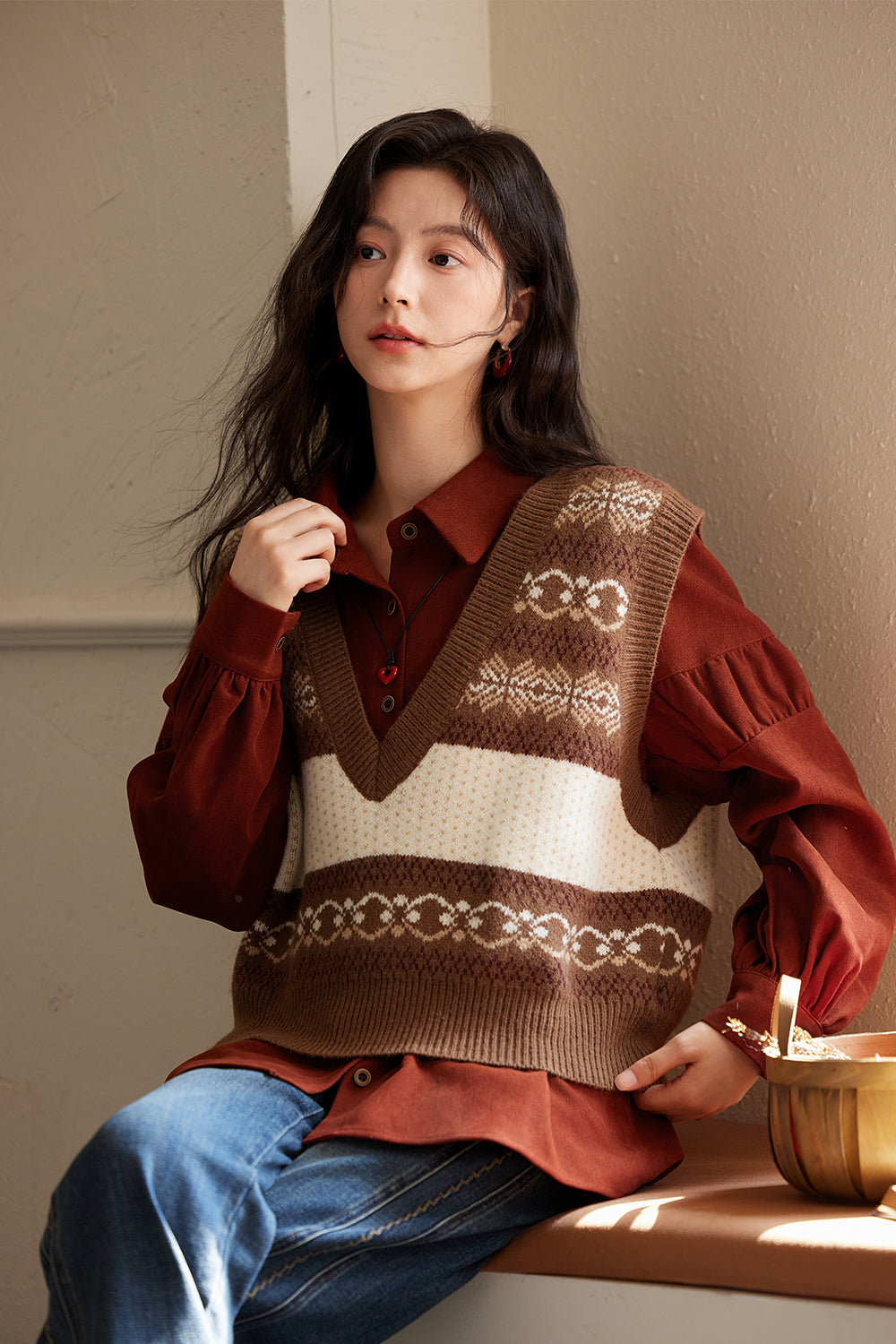 女性のためのニットベスト