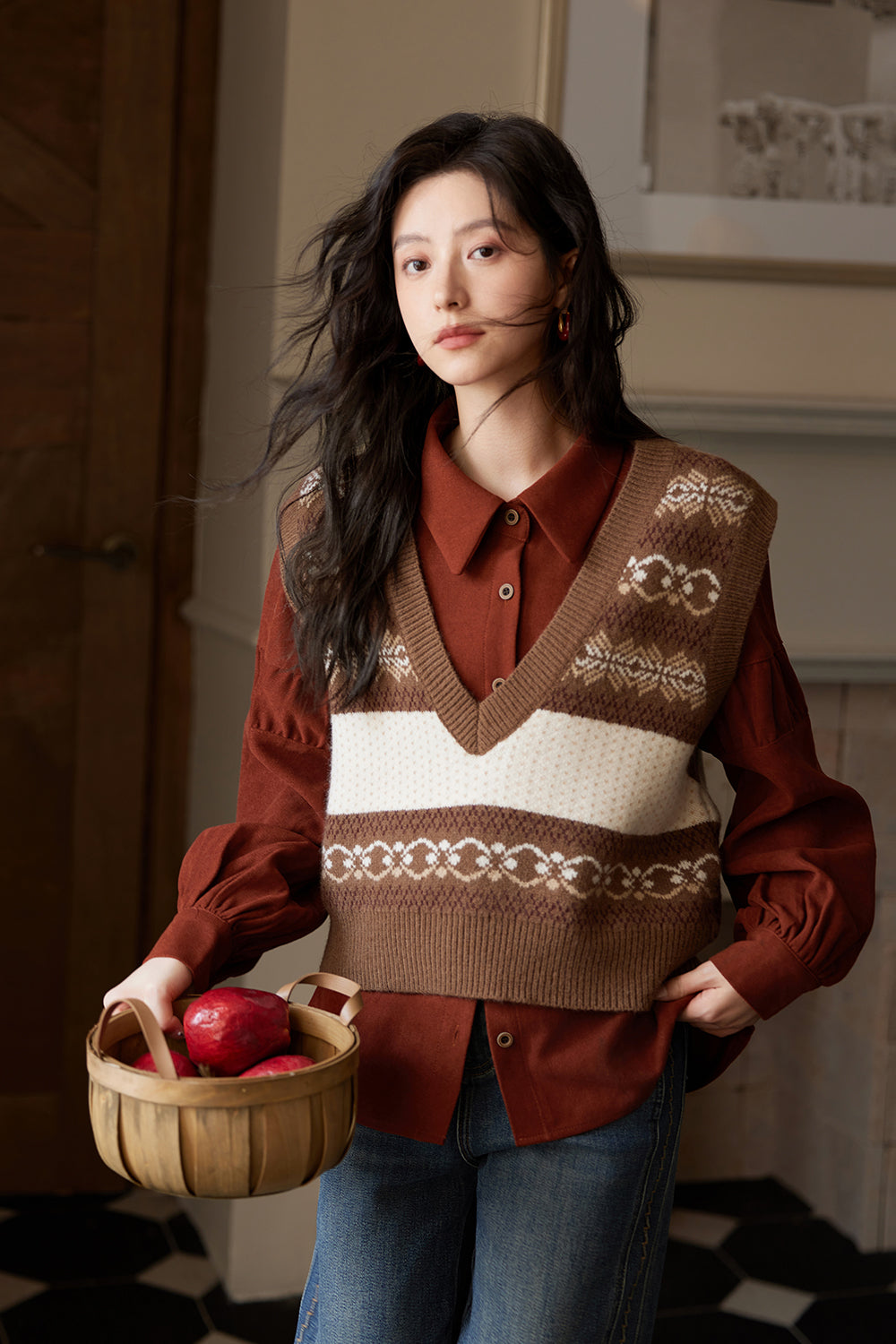 女性のためのニットベスト