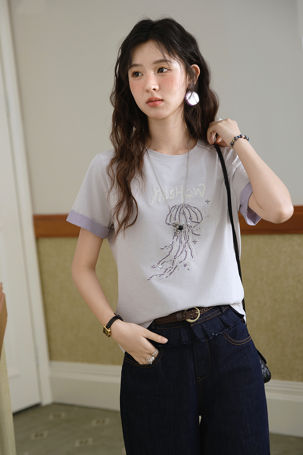 女性のためのTシャツ
