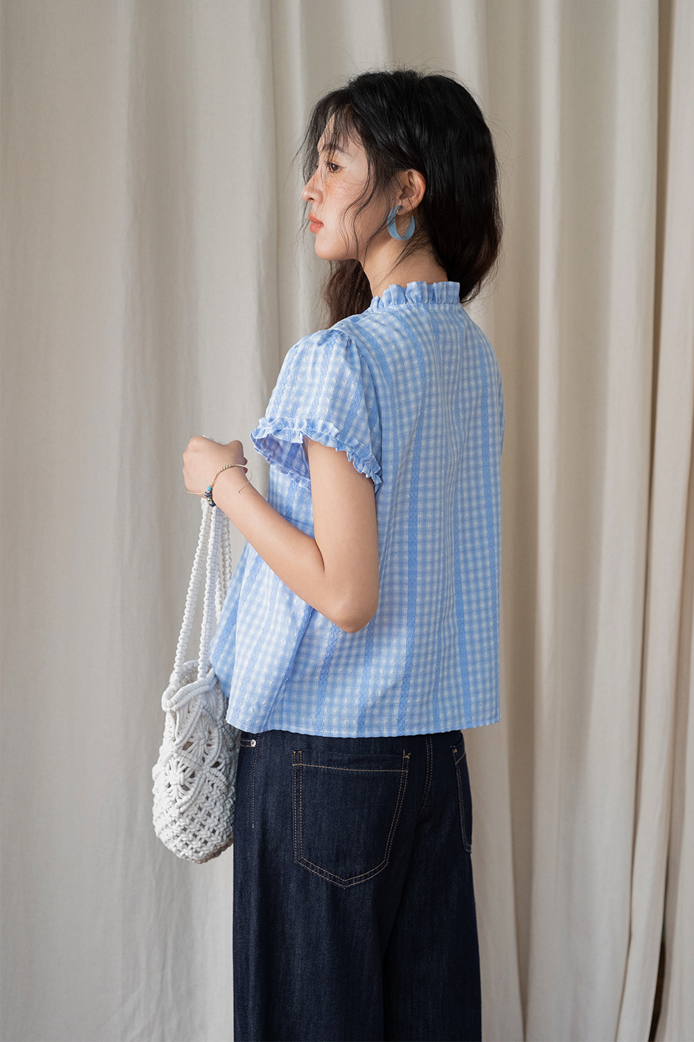 女性のためのブラウス