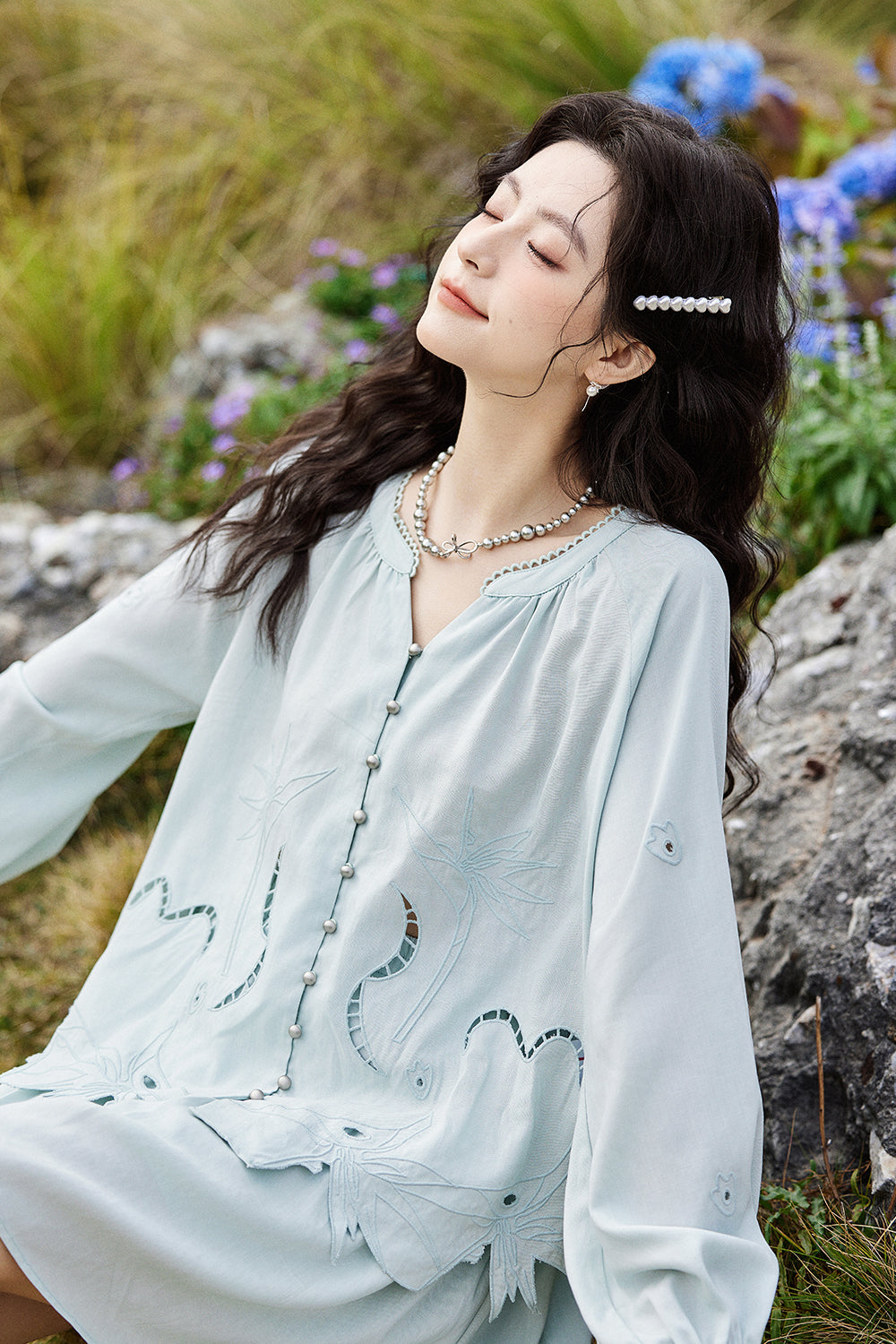블라우스와 스커트 슈트 세트