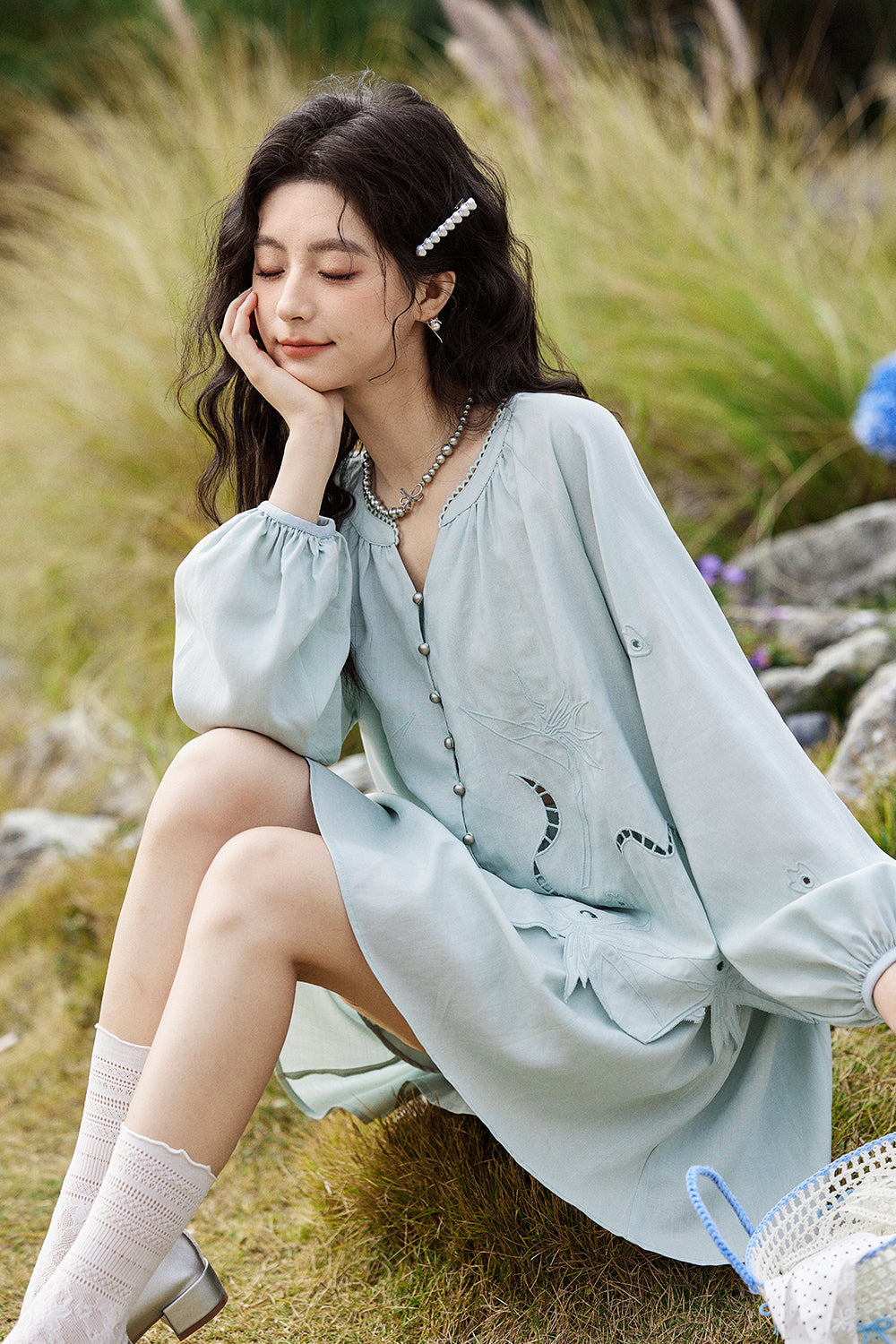 블라우스와 스커트 슈트 세트