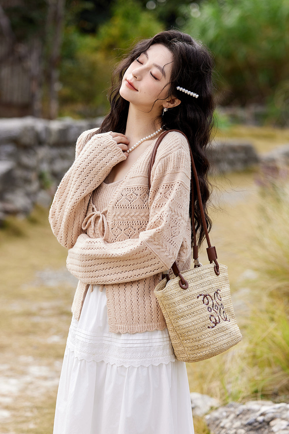 Set Atasan dan Kardigan Tali Spaghetti