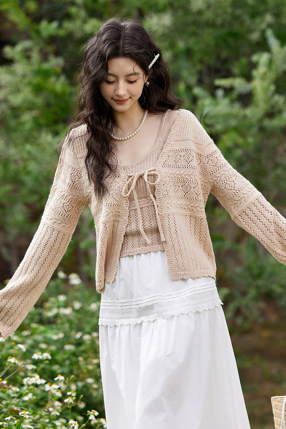 Set Atasan dan Kardigan Tali Spaghetti