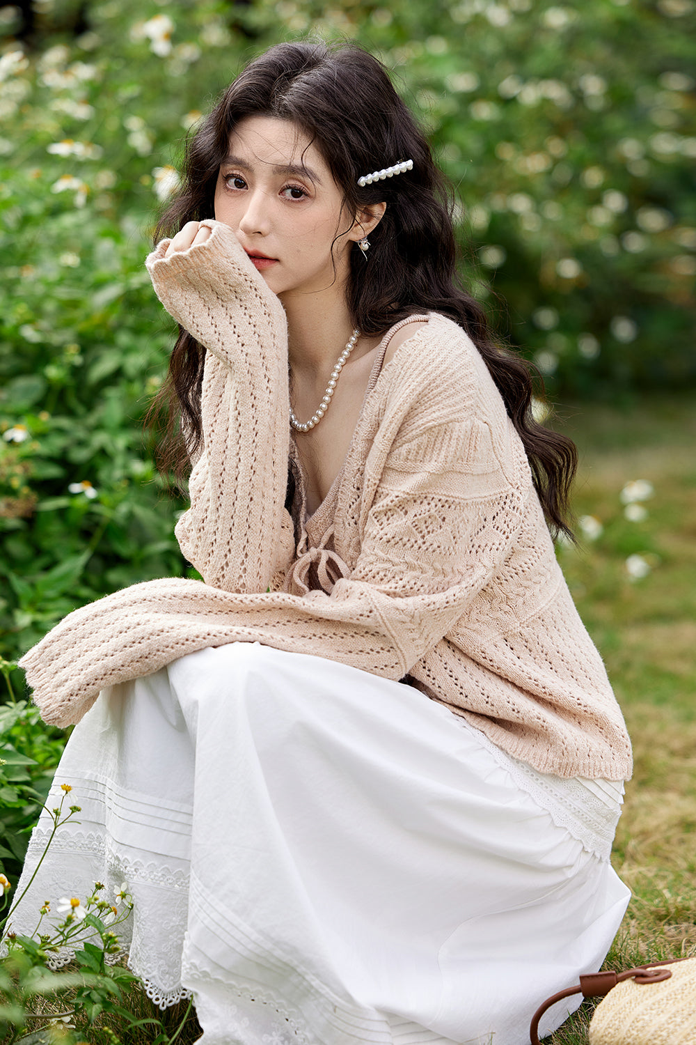 Set Atasan dan Kardigan Tali Spaghetti