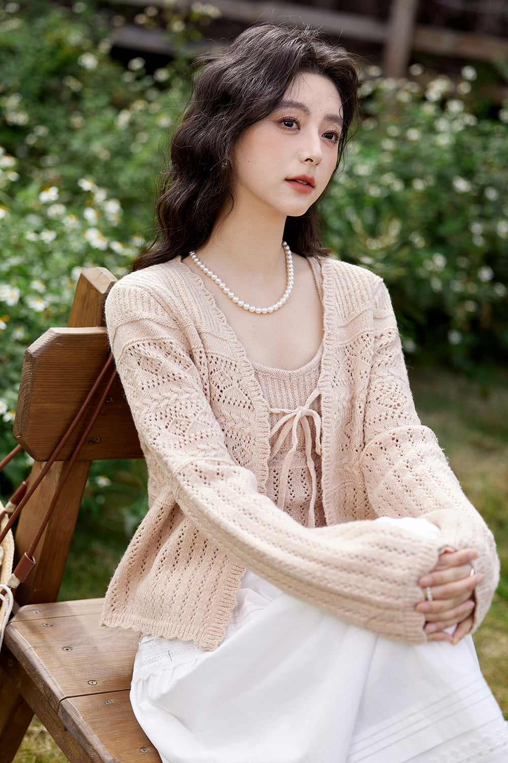 Set Atasan dan Kardigan Tali Spaghetti