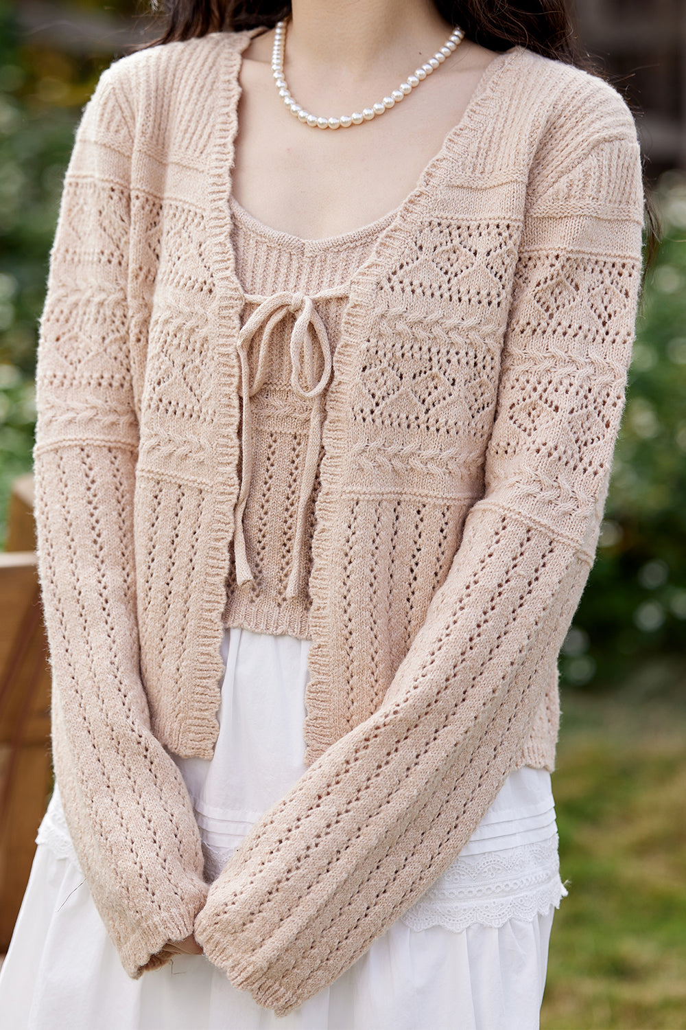 Set Atasan dan Kardigan Tali Spaghetti