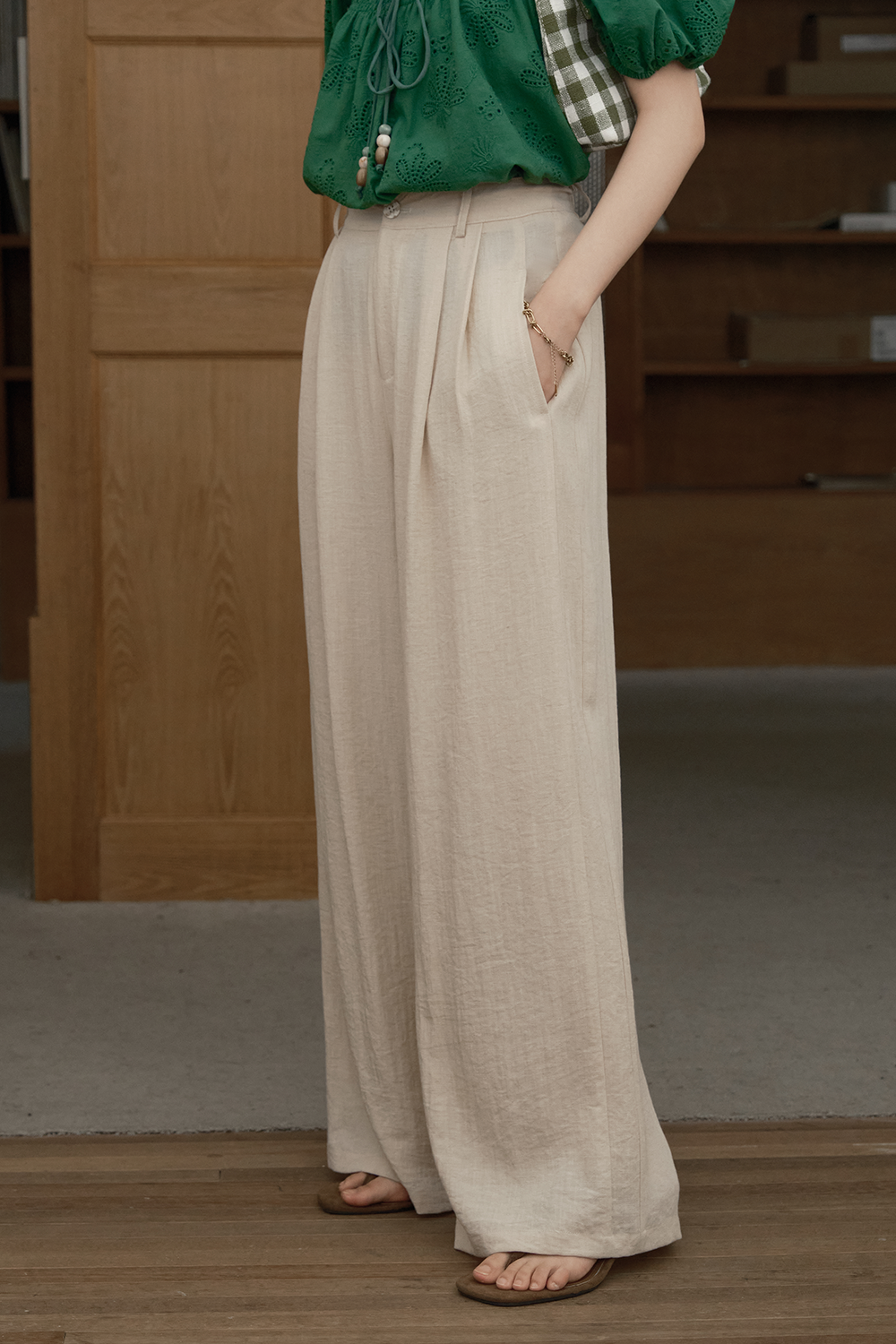 Wide-leg Pants for Women