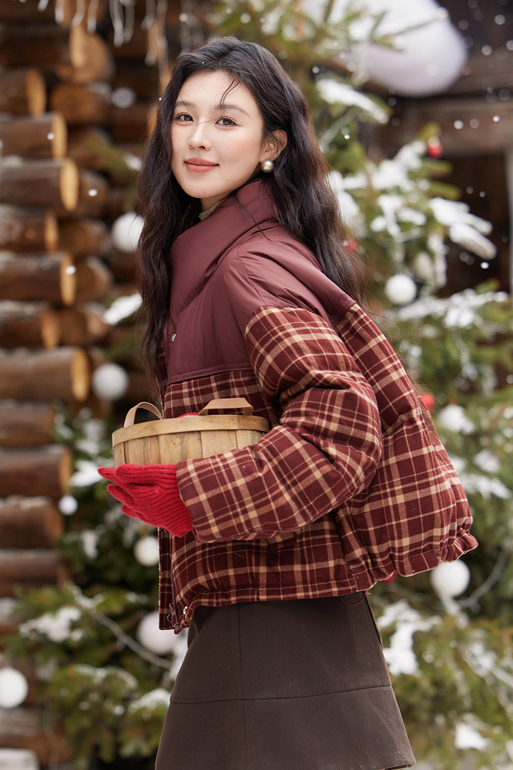 女性のための冬のフグジャケット