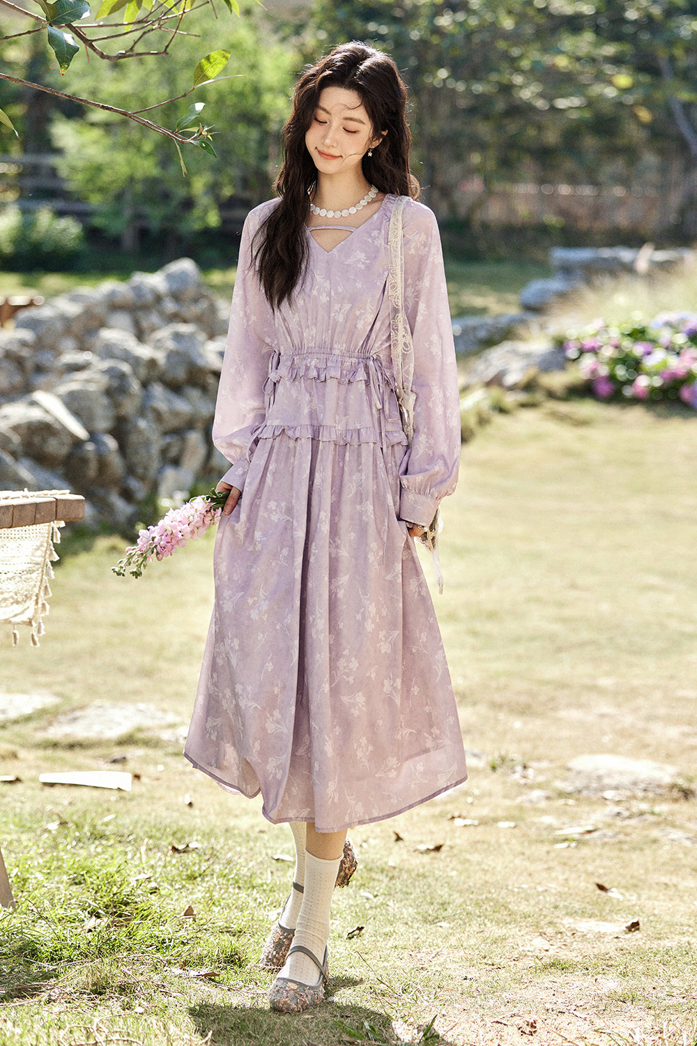 ชุดเดรสยาวทรงเอไลน์สำหรับผู้หญิง