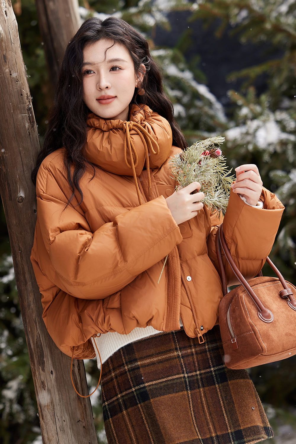 女性のための冬のフグジャケット