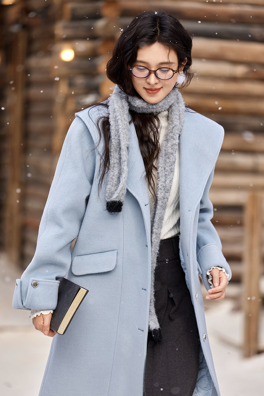 女性のためのウールコート
