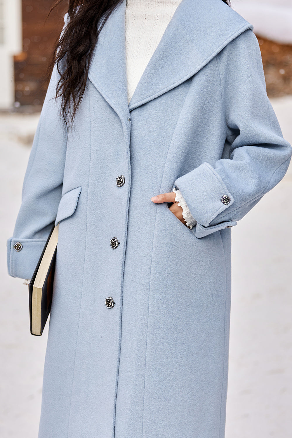 Mantel Wol untuk Wanita