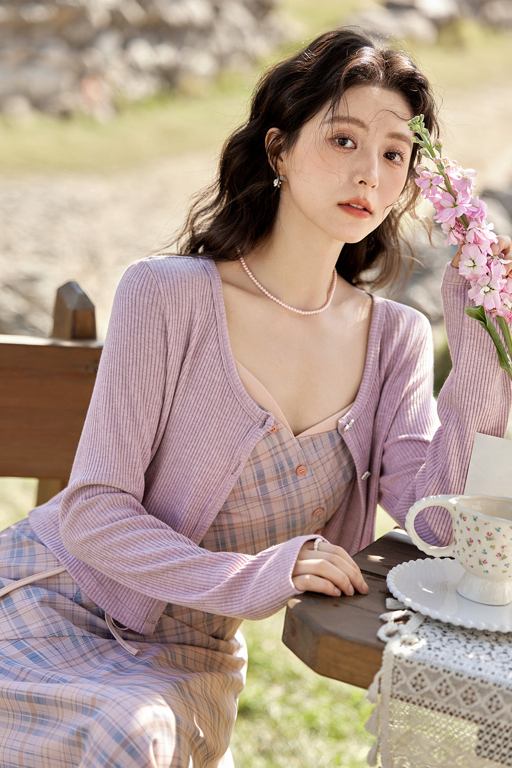 เสื้อคาร์ดิแกนถักสำหรับผู้หญิง