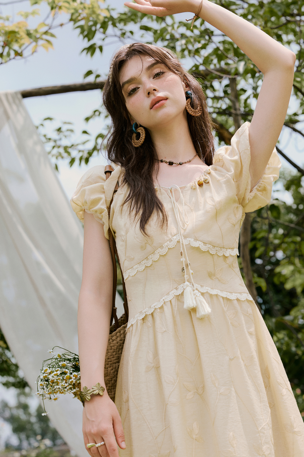 Gaun Maxi A-line untuk Wanita