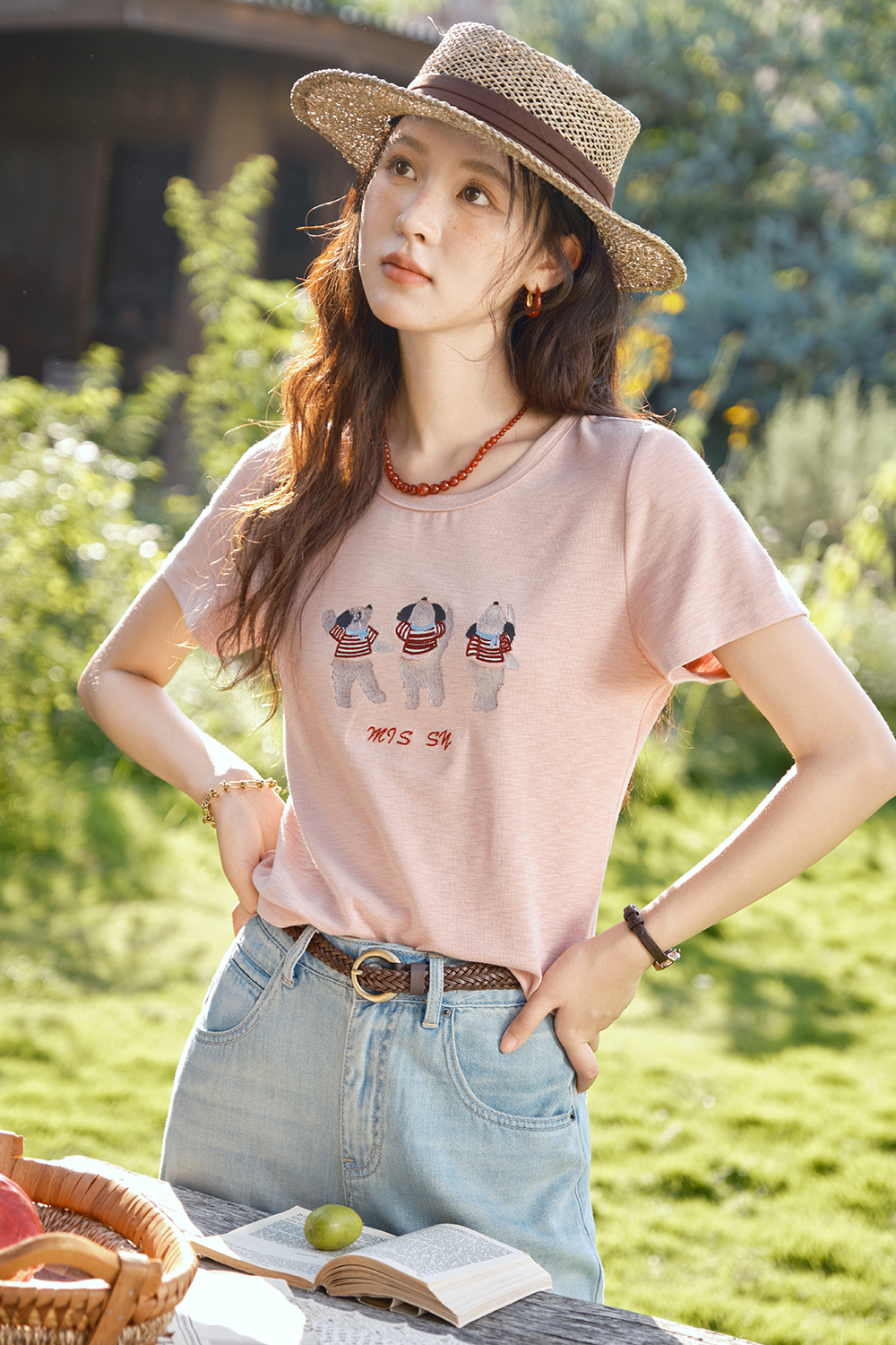 女性のためのTシャツ