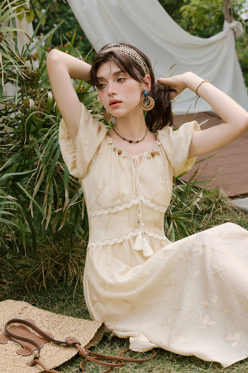 Gaun Maxi A-line untuk Wanita