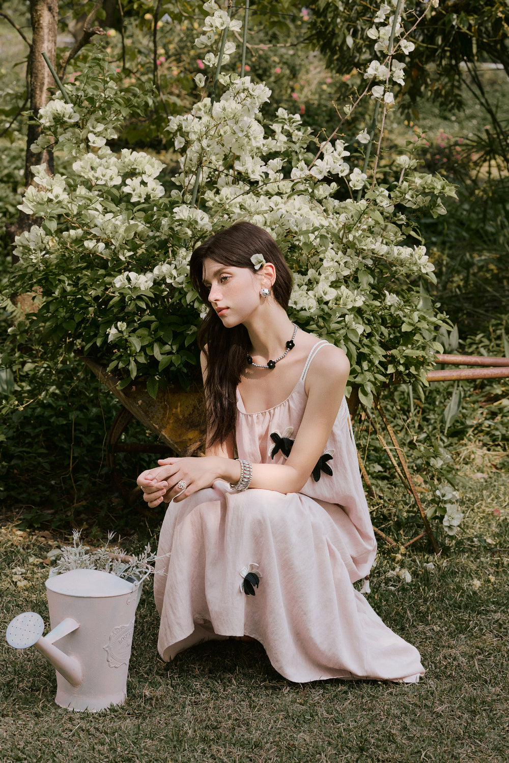 Gaun Tali Spaghetti untuk Wanita