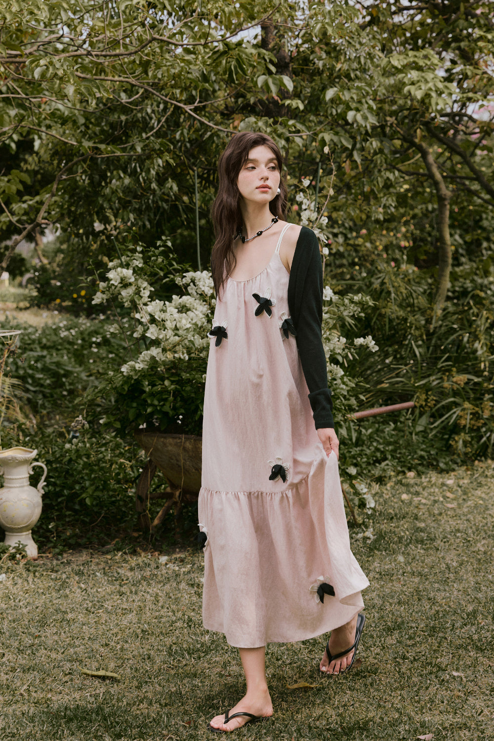 Gaun Tali Spaghetti untuk Wanita