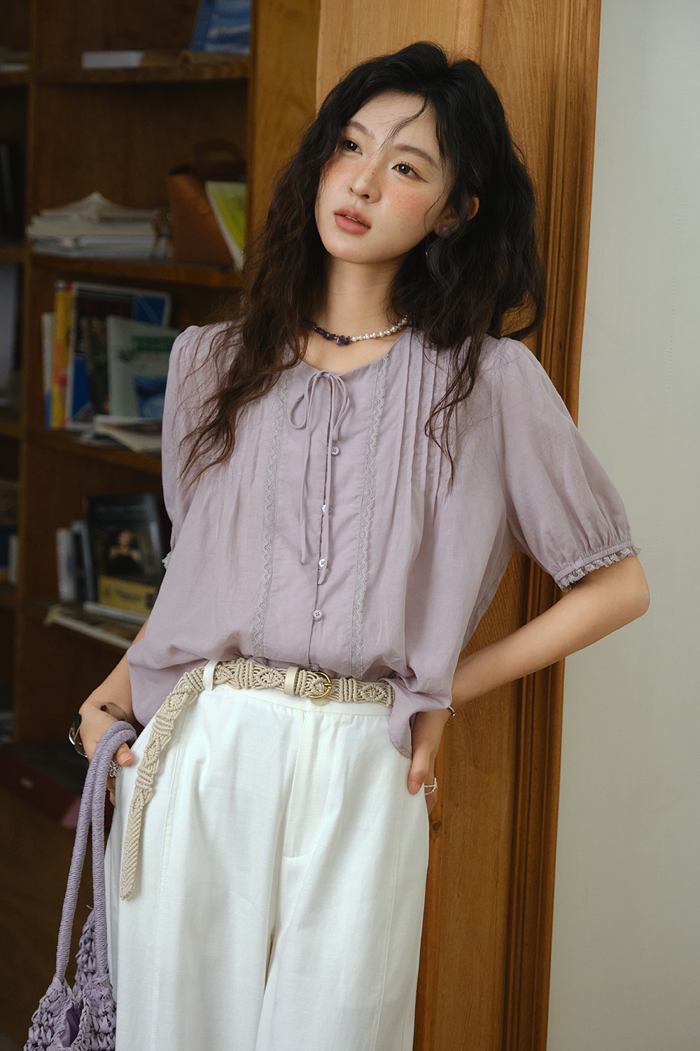 女性のためのブラウス