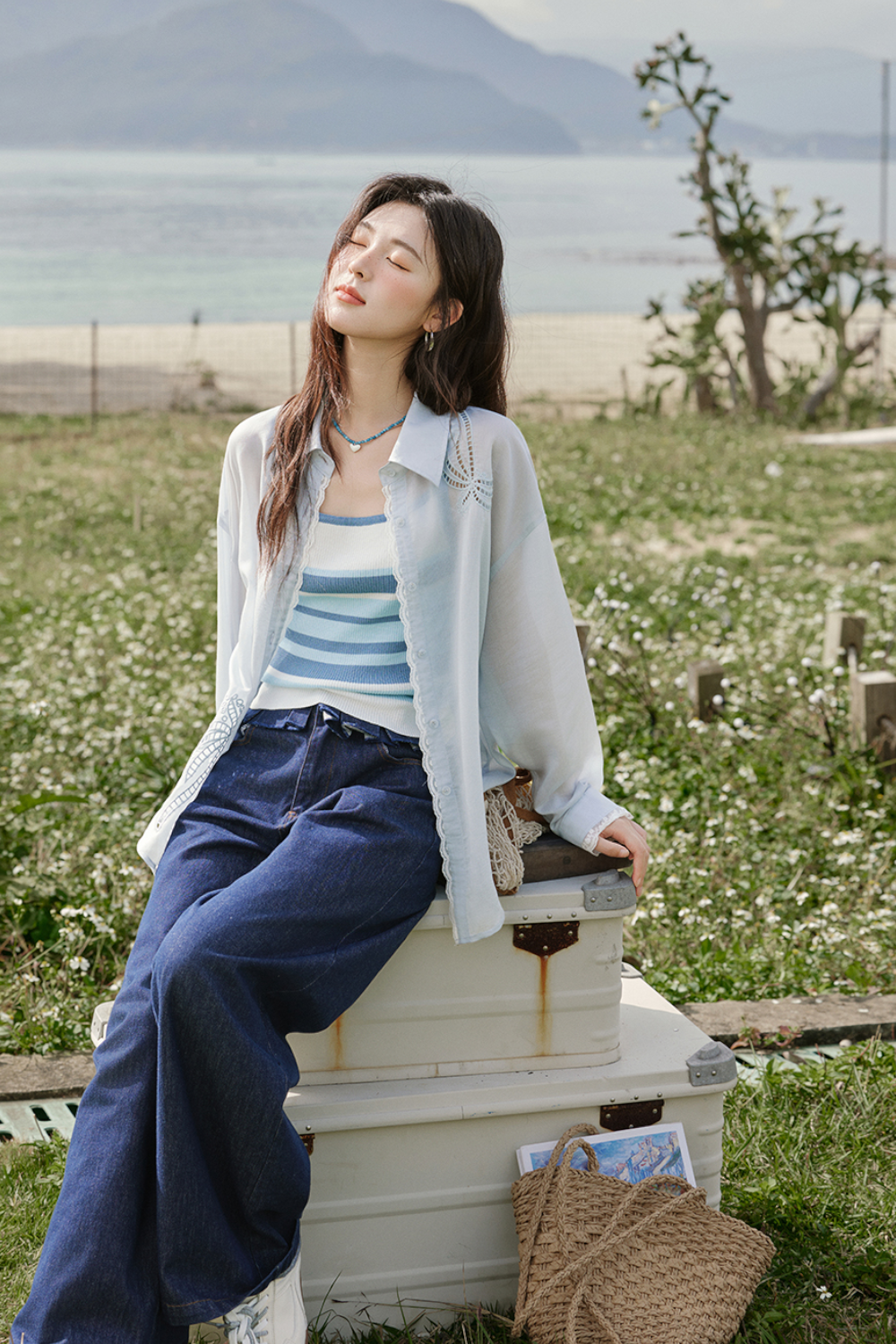 女性用シャツ
