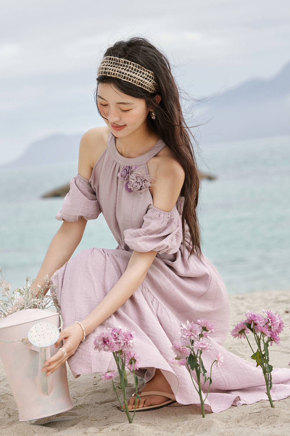 Gaun Bahu Terbuka untuk Wanita