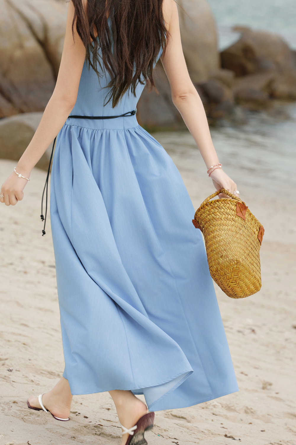 Gaun Leher Halter untuk Wanita