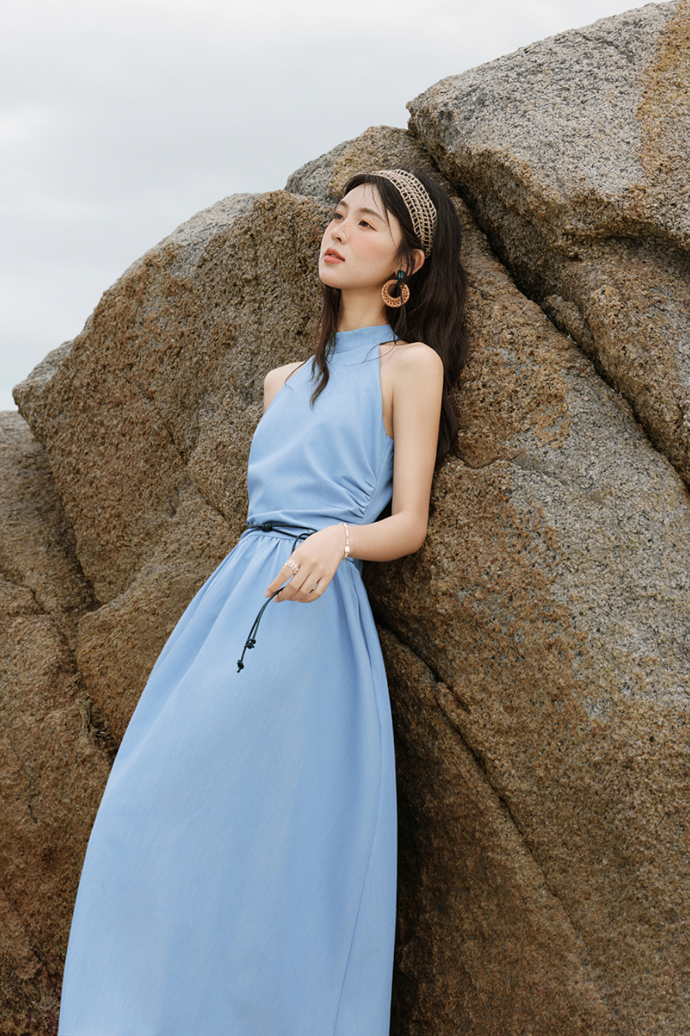 Gaun Leher Halter untuk Wanita