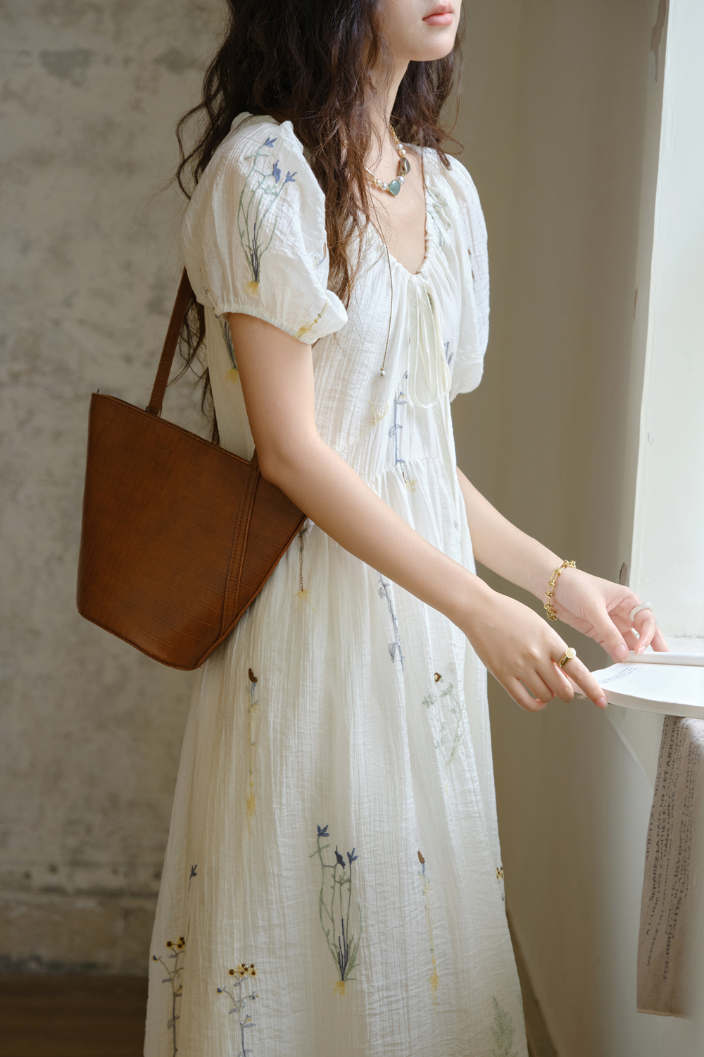女性のためのAラインマキシドレス