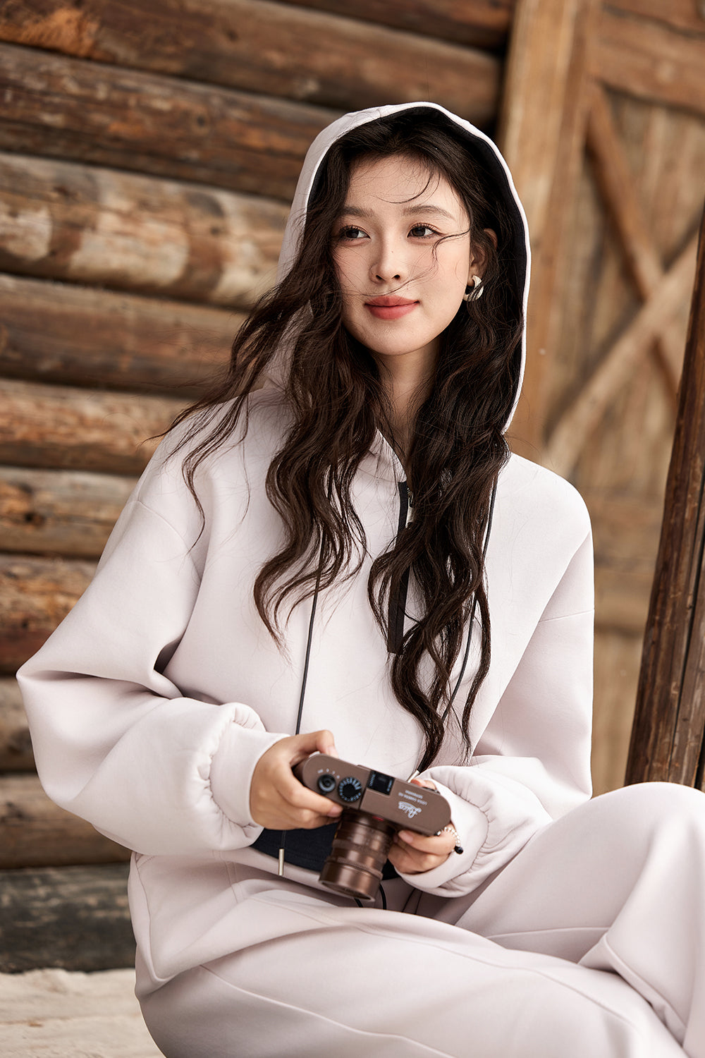 후드티와 팬츠 세트