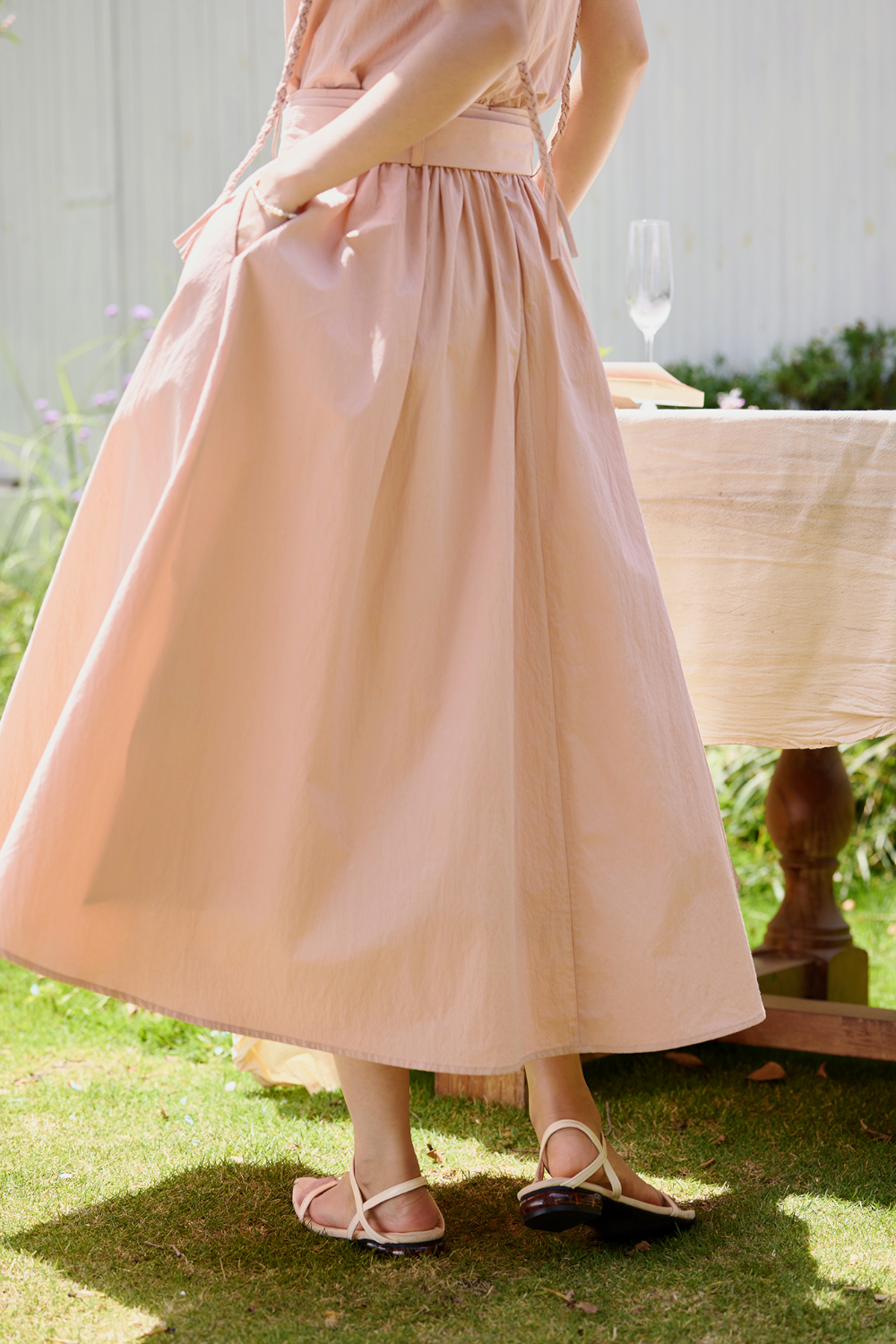 Gaun Maxi A-line untuk Wanita