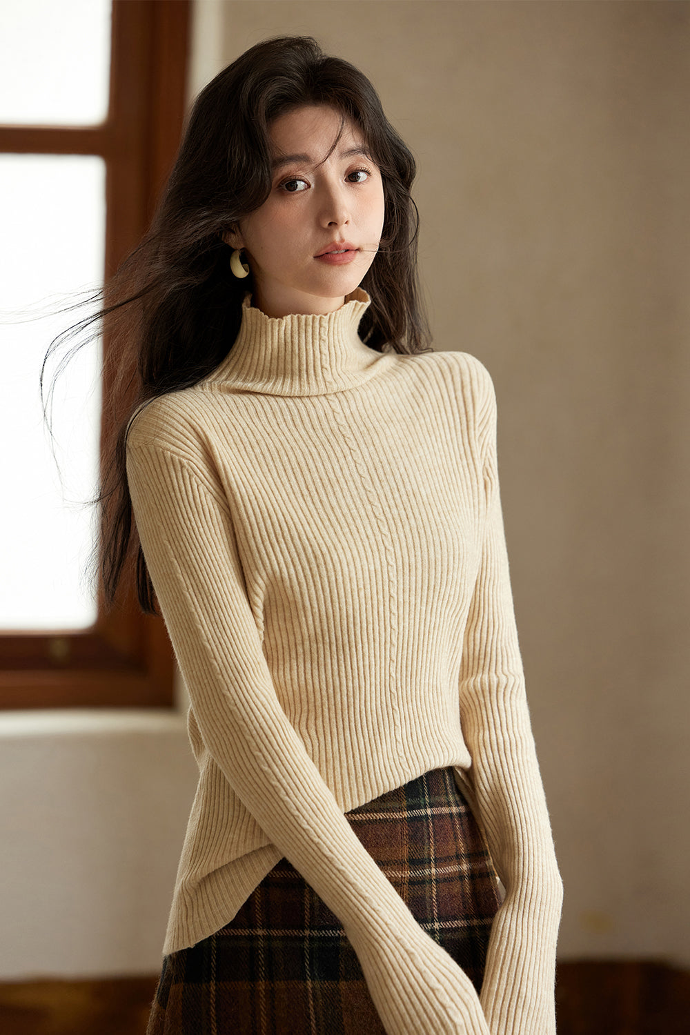女性のためのニットボトミングシャツ