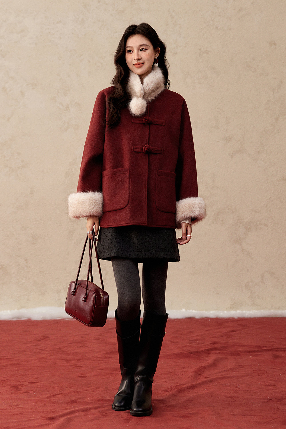 เสื้อโค้ทผ้าขนสัตว์สำหรับผู้หญิง