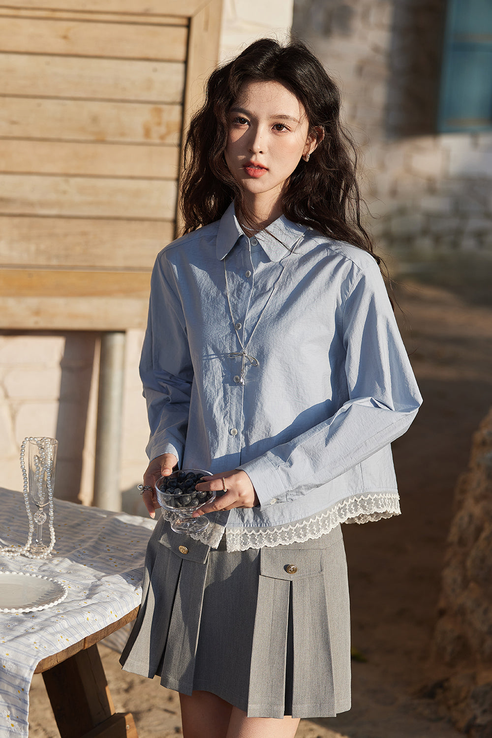 女性用シャツ