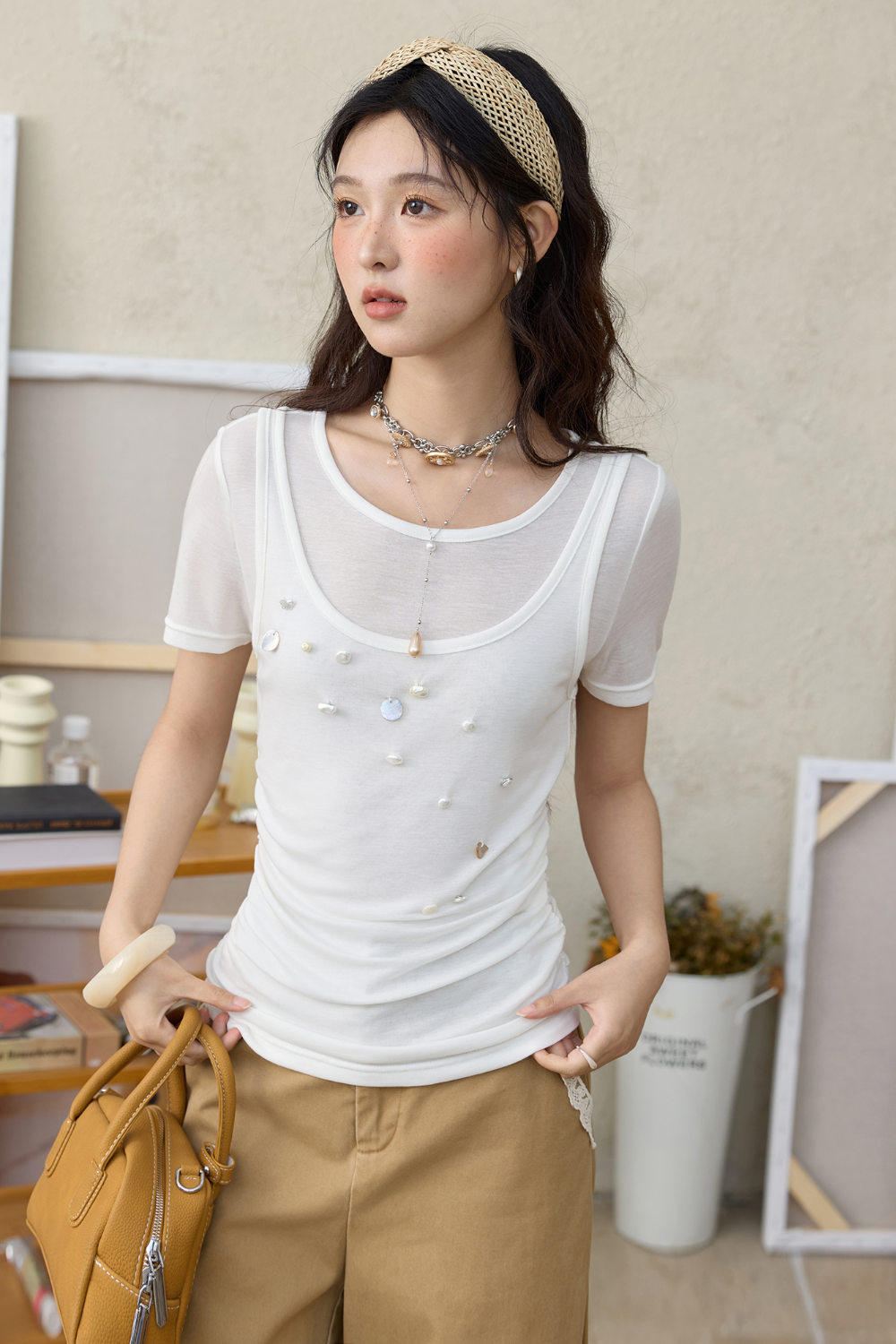 女性のためのTシャツ